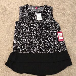 Vince Camuto Black and White sleeveless blouse
